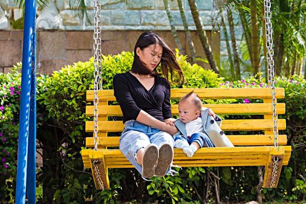 95後成為媽媽,是怎麼養孩子,看看和你想象中,是否一樣? 95後成為媽媽,是怎麼養孩子,看看和你想象中,是否一樣?