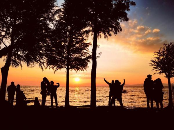 滇池觀落日 滇池觀落日