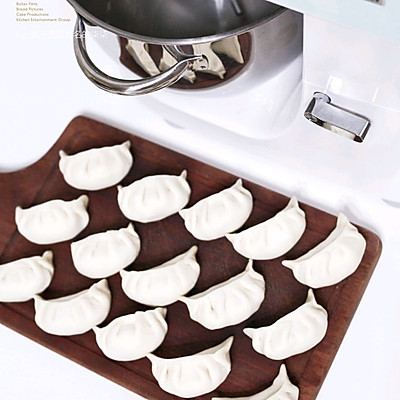 茭白香菇餃｜茭白的鮮，躲進了餃子裡