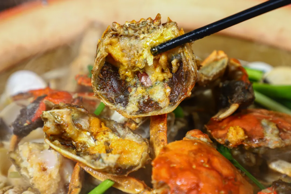 南海有家老字號農莊！人均40+嘆炭爐雞煲蟹、紅燜黑山羊