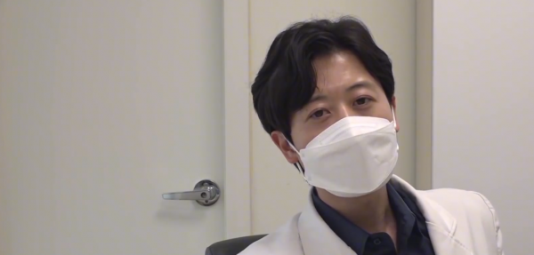 年近半百的老人，腦袋裡住有活蜘蛛並打嗝，醫院得知真相無從下手