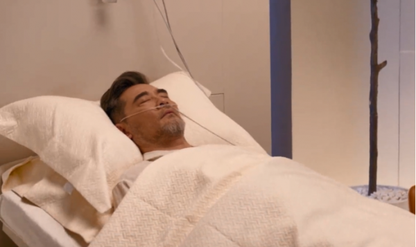 父親退位了，繼承人不是我！這部電影的導演彷彿活在夢裡自嗨