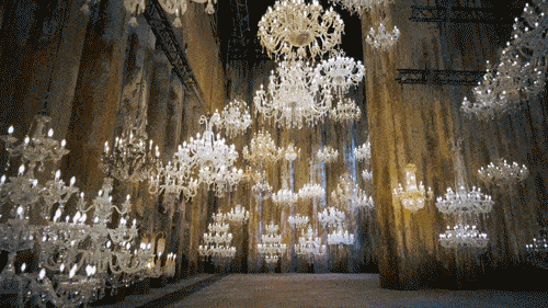 好一齣紅毯大戲 | 誰在搶壓軸? 好一齣紅毯大戲 | 誰在搶壓軸?