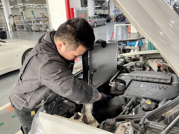 3.0T零百5.7秒，18.8萬買精細修整二手X3，到手即開