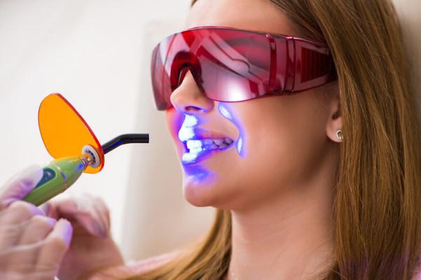 憑什麼一顆假牙動輒上萬?種牙成本曝光,醫生:總不能入不敷出吧 憑什麼一顆假牙動輒上萬?種牙成本曝光,醫生:總不能入不敷出吧