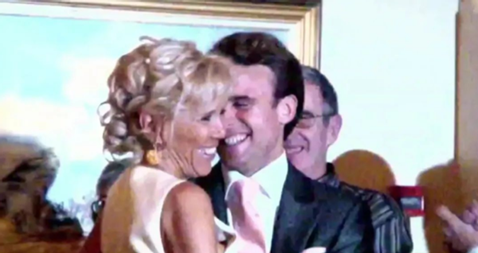 馬克龍有多放不下布麗吉特?每90分鐘通一次電話,在外寸步不離 馬克龍有多放不下布麗吉特?每90分鐘通一次電話,在外寸步不離