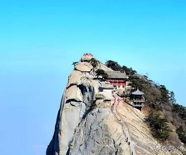 花6888元買塊石頭，只因上面有副青山峻嶺圖