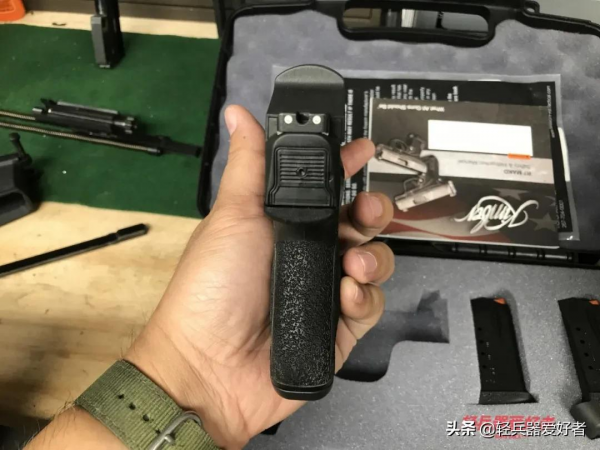 美國防身新手槍!大容量小體積,R7 Mako微型手槍更適合防身 美國防身新手槍!大容量小體積,R7 Mako微型手槍更適合防身