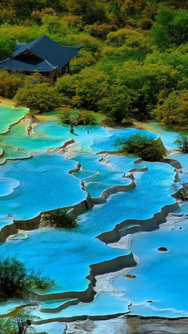 人間仙境黃龍景區