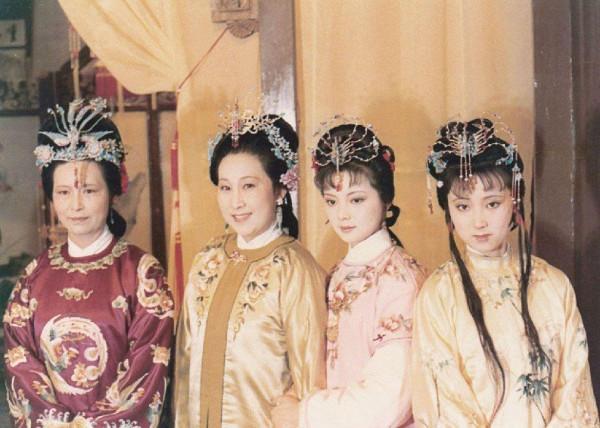 紅樓大解密:賈府生死變局後大調整 紅樓大解密:賈府生死變局後大調整