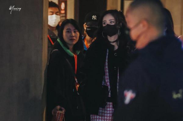 董璇楊冪私服來了，一種成熟女人獨有的韻味，一種是少女時尚感