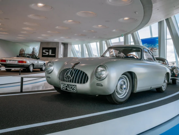 梅賽德斯AMG SL 70年經典傳承 AMG賦能新生