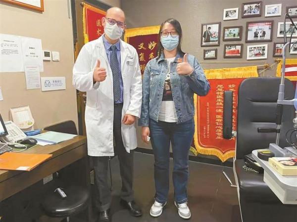 中年寶媽定期帶娃配鏡卻忽略了自己，右眼“飛蚊”數月突然“一半看不見了”