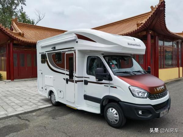 顏值效能都一流，還帶兩種佈局，不愁水電，實拍國產羅曼特斯房車