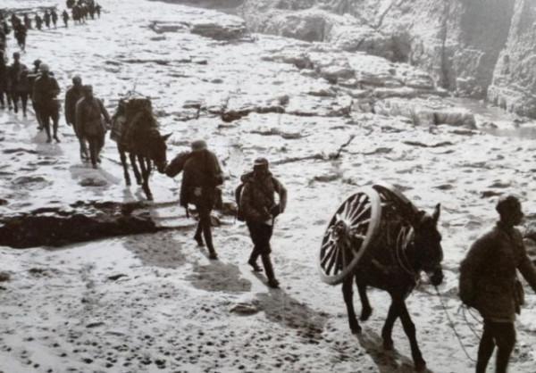 解放戰爭轟轟烈烈,為何賀龍卻“銷聲匿跡”,授銜時仍成十大元帥 解放戰爭轟轟烈烈,為何賀龍卻“銷聲匿跡”,授銜時仍成十大元帥