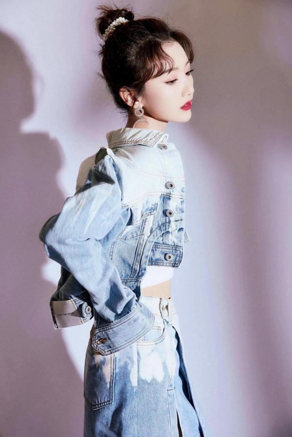 超級甜的毛曉彤 超級甜的毛曉彤