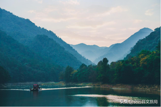 神獸歸籠,旅行終於能提上日程,走江西最長玻璃橋、賞東方羅馬,全部安排! 神獸歸籠,旅行終於能提上日程,走江西最長玻璃橋、賞東方羅馬,全部安排!
