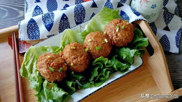 中秋放假花30元做一餐,有葷有素,簡單的家常小菜吃著舒服 中秋放假花30元做一餐,有葷有素,簡單的家常小菜吃著舒服