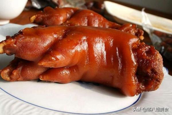 炒糖色有竅門,記住4點,糖色紅亮不發苦,燉肉滷肉又好看又好吃 炒糖色有竅門,記住4點,糖色紅亮不發苦,燉肉滷肉又好看又好吃