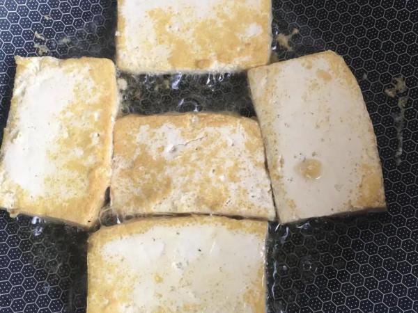 不知道吃什麼?試試香噴噴的三鮮煲吧 不知道吃什麼?試試香噴噴的三鮮煲吧