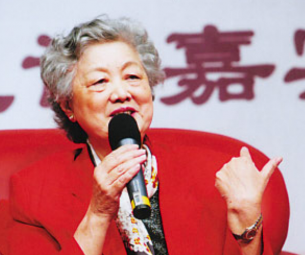 章含之回憶：與喬冠華在一起的最後五年，過得異常平靜