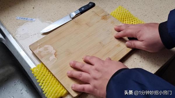 洗碗池放一個水果網套，作用太棒了，學學不吃虧，一年省下好幾百