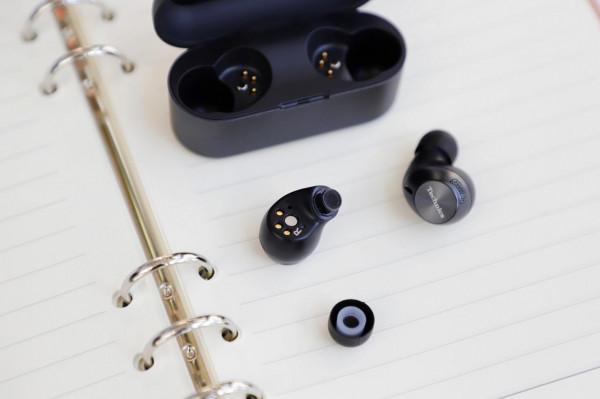 日系發燒真無線Technics EAH-AZ40上手，僅音質就值回票價