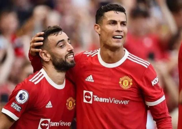 尤文噩耗為曼聯迎來重大利好，核心重燃鬥志，一廢柴有望離隊