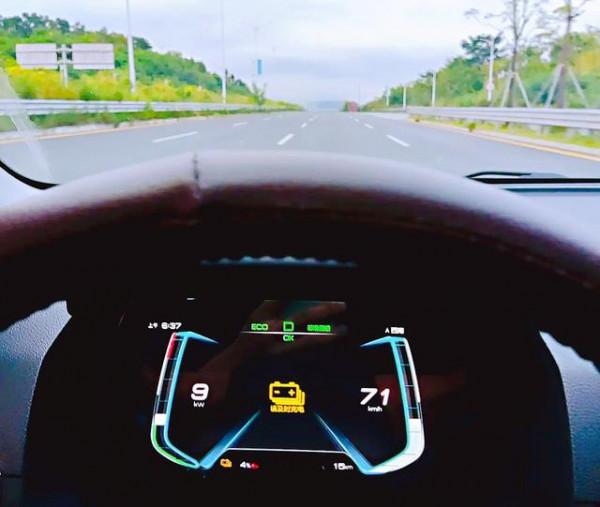 假如全國都取消燒油汽車，實行新能源汽車，結果會怎樣？