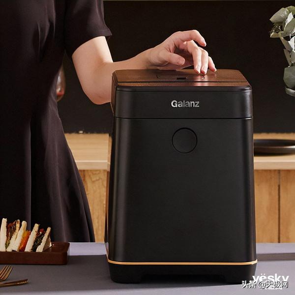 多功能選單 廚房新手適用 格蘭仕WMB1501麵包機2999元