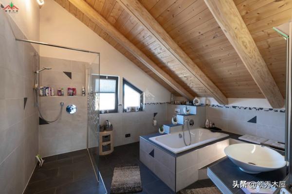 這4款120平方左右的圓形原木頭建造的小木屋別墅冬天最合適住 這4款120平方左右的圓形原木頭建造的小木屋別墅冬天最合適住