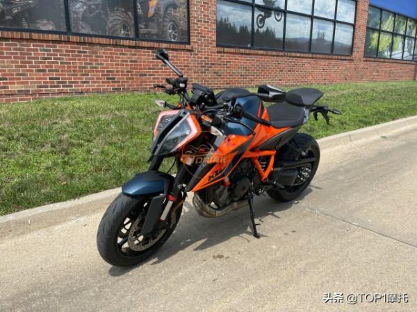 始於顏值忠於個性!KTM 1290 Super Duke R 始於顏值忠於個性!KTM 1290 Super Duke R