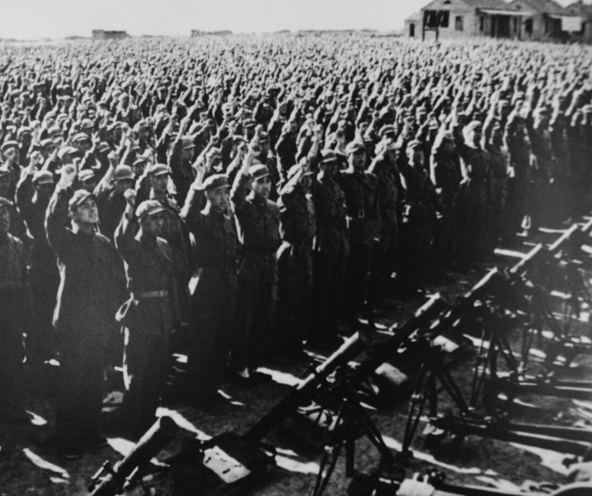 抗美援朝主帥：陳毅主動請纓被拒，偉人為何首選粟裕、林彪？