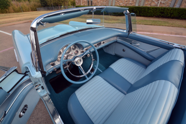 國內鮮為人知的福特雷鳥，為何曾風靡美國？