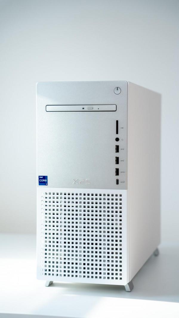 以後期設計師的角度看DELL XPS 8950到底怎麼樣？