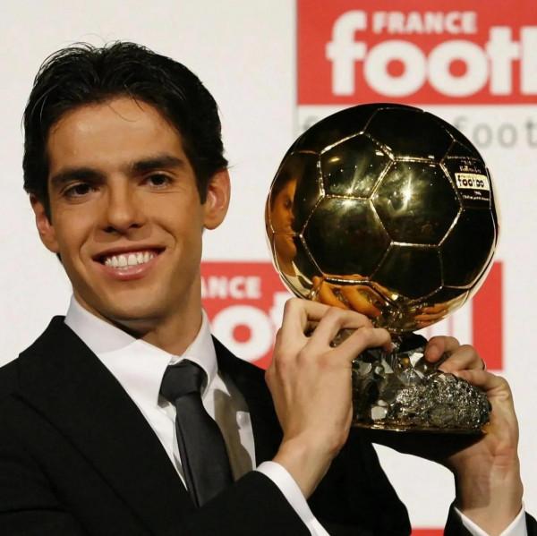 《足壇百家姓》之&OpenCurlyDoubleQuote;卡&rdquo;家軍最佳陣容