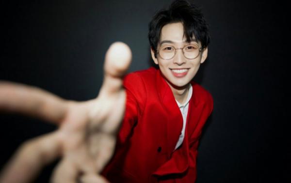 錢楓和湖南臺解約後,迎來新的主持人,這位新主持人是誰? 錢楓和湖南臺解約後,迎來新的主持人,這位新主持人是誰?