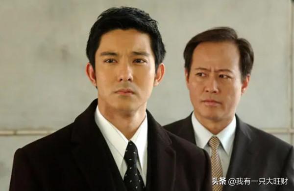 《綠光森林》歐文是最深情的騎士，可他守護的公主還是選擇了王子