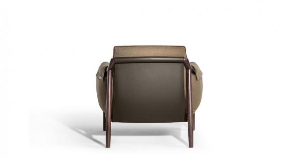 義大利品牌Poltrona Frau：傢俱行業風向標