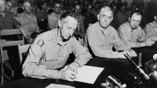 志願軍發明“隱身戰術”,3500人潛入敵軍內部,戰後對手都被打服 志願軍發明“隱身戰術”,3500人潛入敵軍內部,戰後對手都被打服