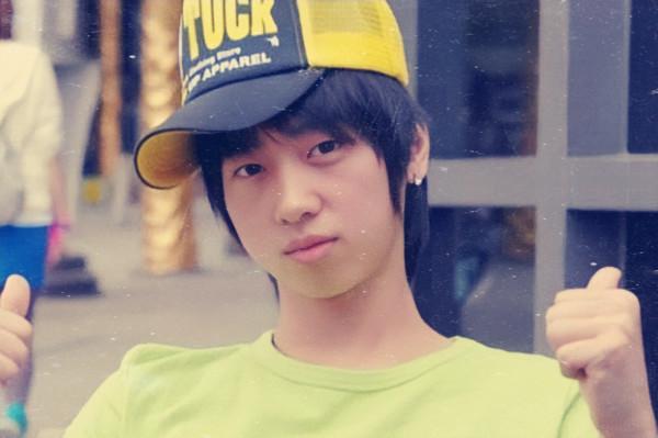 4年前的“快男冠軍”魏巡，曾被債主追到決賽，現在過得怎樣了？