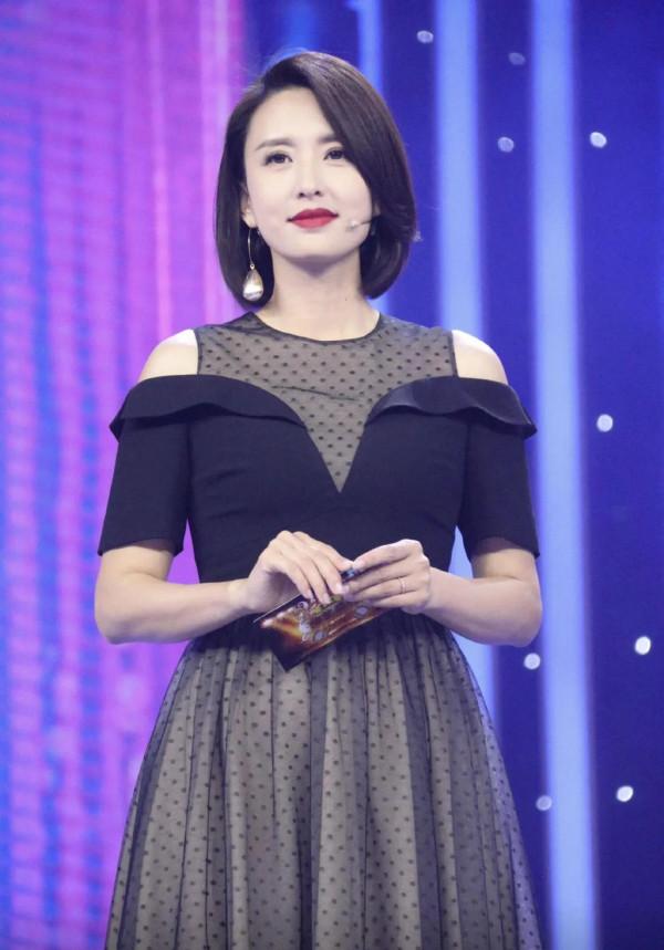 央視主持人張蕾美照