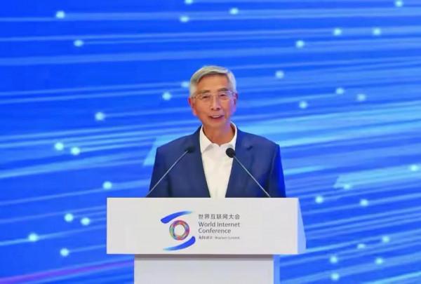 司馬南剛柳傳志之插曲：倪光南院士不可能勝過了“柳倪之爭”