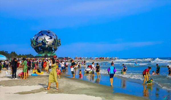 不用去國外，我國國內也有最美的海灘