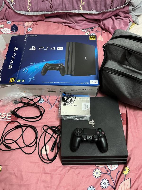 9.0系統的港版ps4pro 7218b