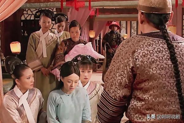 甄嬛傳：甄嬛生雙生子為什麼金被單撒花？生朧月卻紅被單沒花？