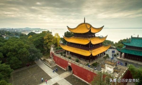 四大名樓的名額之爭，鸛雀樓和蓬萊閣之間，誰更有資格入選？