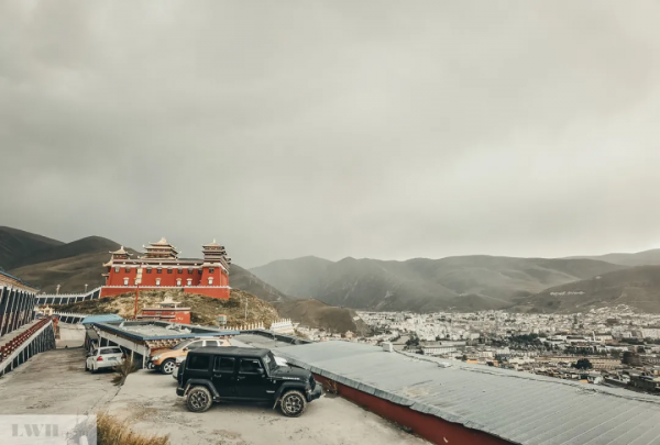 兩個人，一輛車，阿里北線無人區穿越