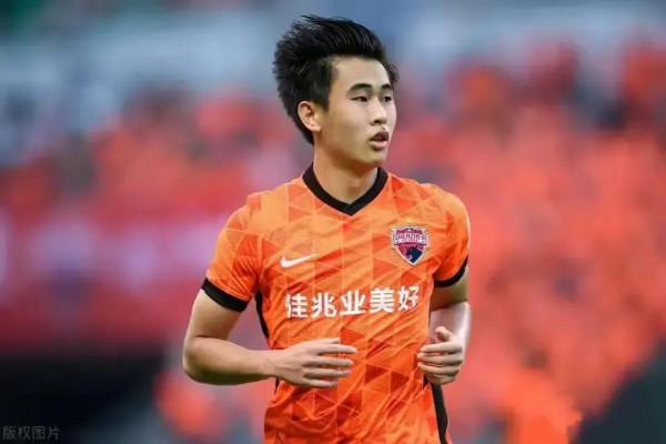 新歸化F4 VS 健力寶四小天鵝 希望與回憶,但願中國足球的明天會更好 新歸化F4 VS 健力寶四小天鵝 希望與回憶,但願中國足球的明天會更好