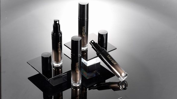 面板鬆弛皺紋多？盤點幾款口碑爆棚的護膚品，抗皺緊緻效果好